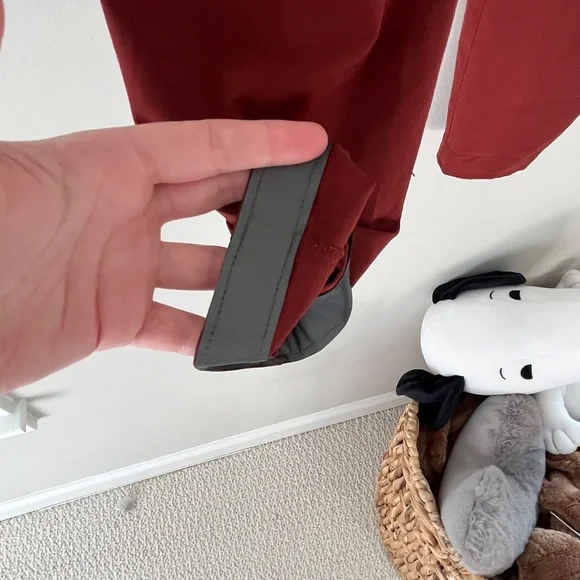 Athleta Women's Midtown Lightweight Athleisure Ankle Pant in Dried Cinnamon - Picture 10 of 12